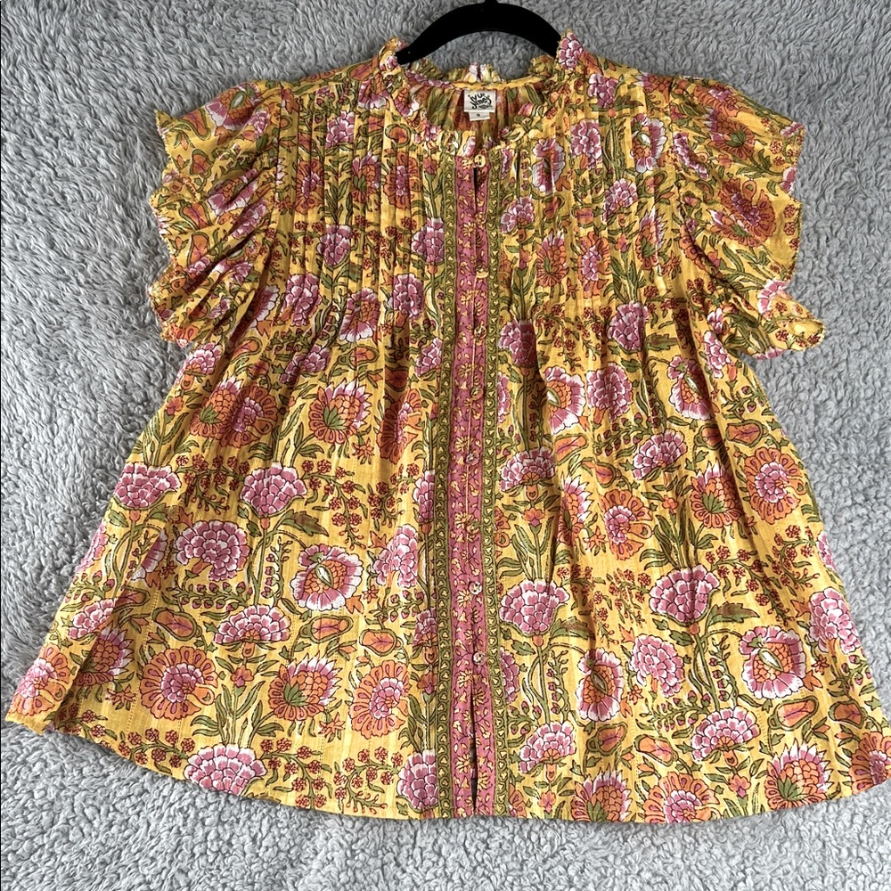 Nice!! Ivy Jane Floral Pattern Boho Draped Button Front Top Women’s Size S